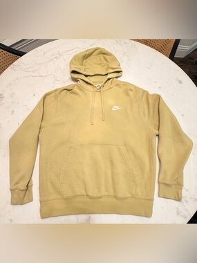 Nike Buff Gold Men's Pullover Fleece Hoodie with White Logo Size Medium